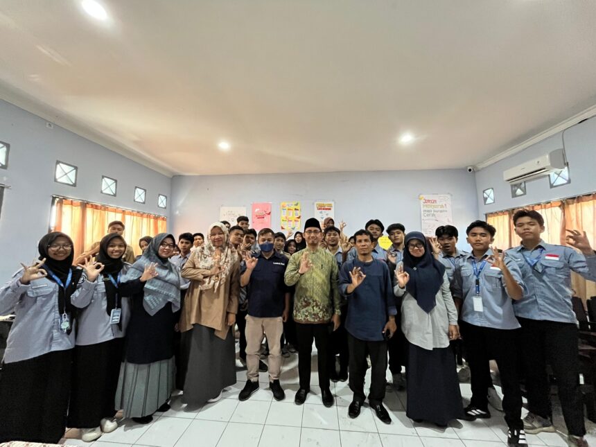 Jurnalistik 1 MAN 3 Kota Mataram Gelar Pelatihan Jurnalistik: Kembangkan Potensi Siswa di Bidang Media